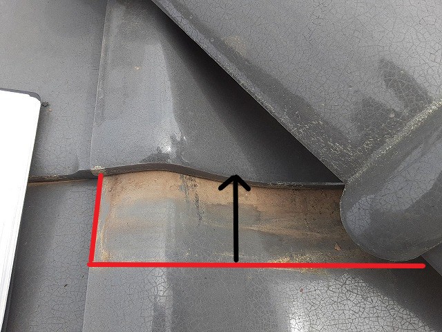 瓦ズレを元の位置に